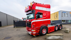 20260201-Tom-Holding-00021